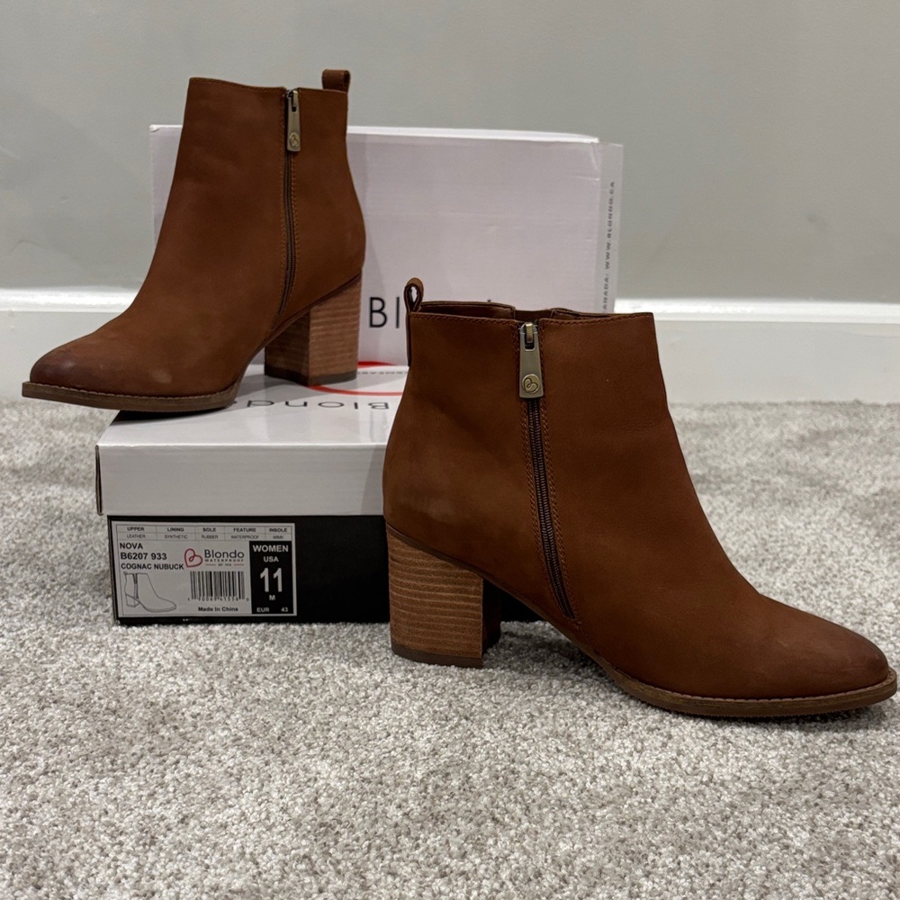 Blondo Chestnut Ankle Booties